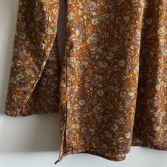 Silk floral blouse, made in India - Picture 6 of 7